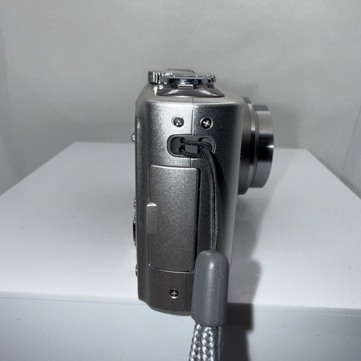 Panasonic LUMIX DMC-TZ10 12.1MP Digital Camera GPS Tested *Minor Screen Issue*