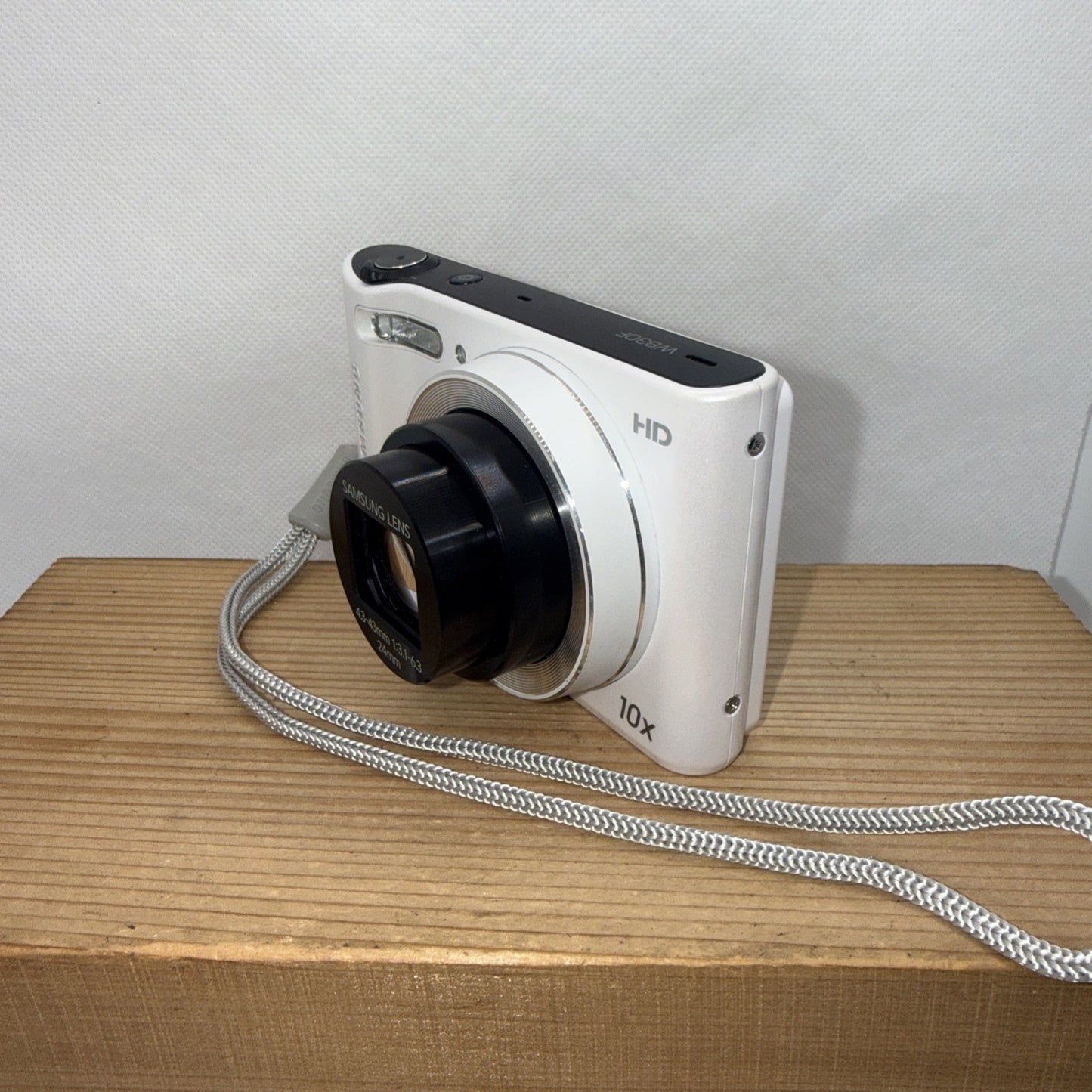Samsung WB30F Smart Wifi 16.2MP Digital Camera Boxed Tested + Accessories