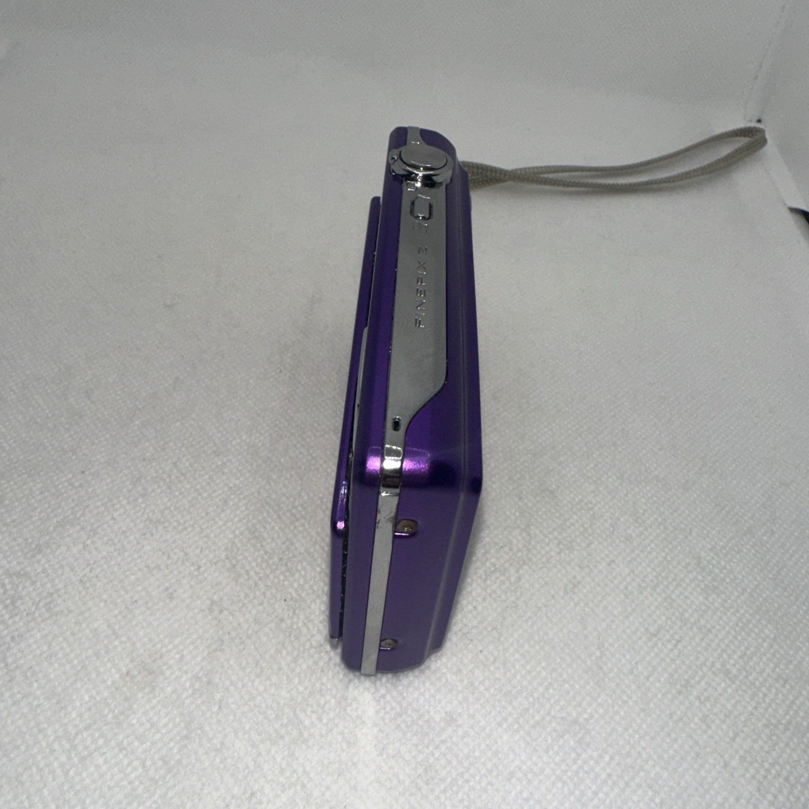 Fujifilm FinePix Z90 14.2MP Digital Camera Touch Screen + Accessories VGC6