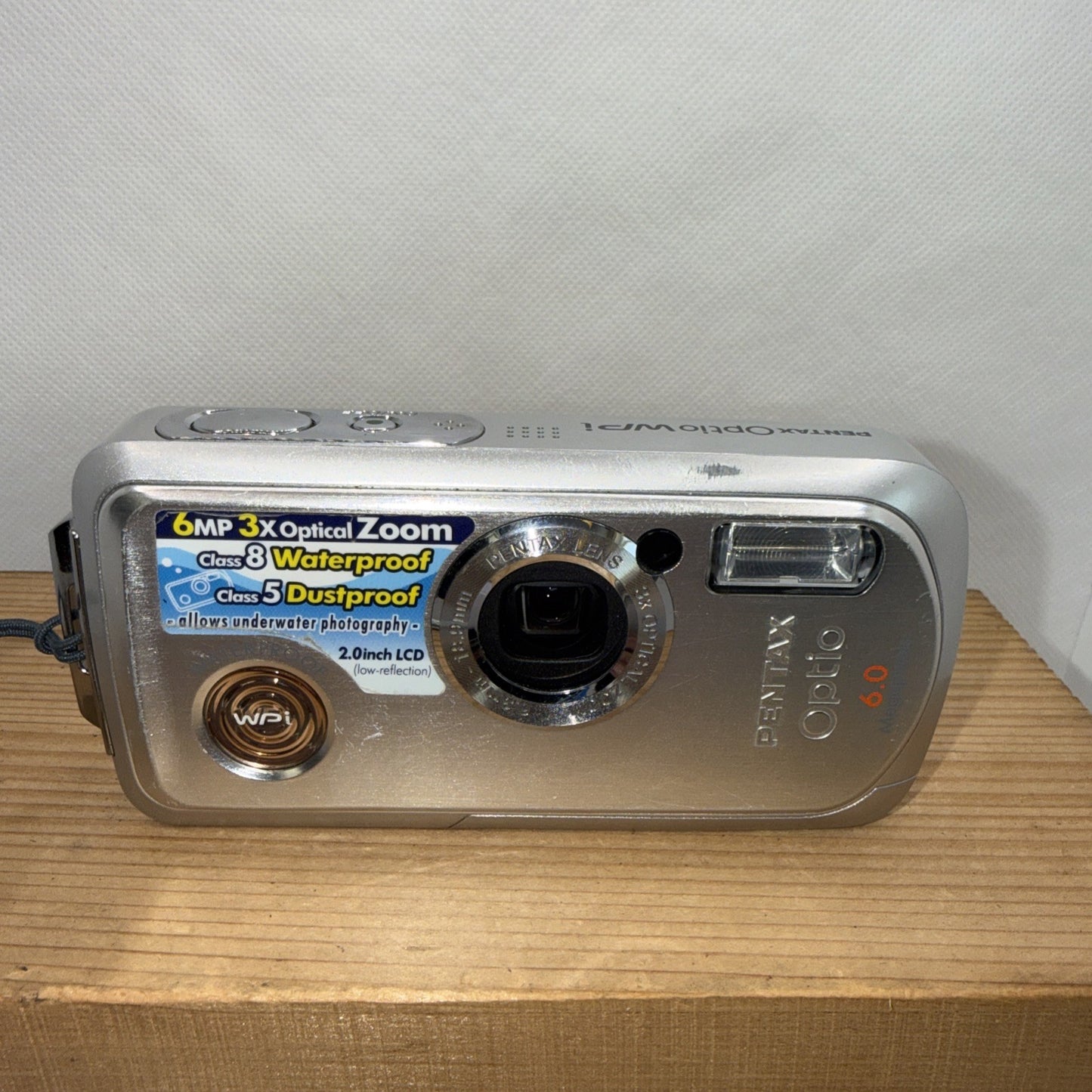 Pentax Option Wpi Waterproof 6MP Digital Camera Tested Boxed + Charger Battery