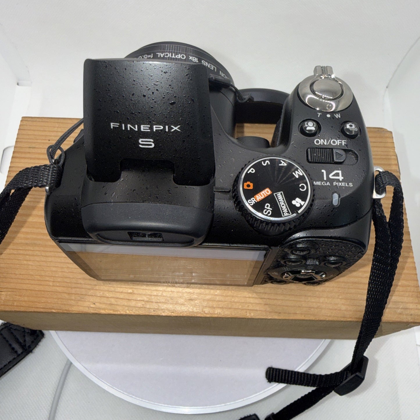 Fujifilm FinePix S Series S2950 14.0MP Digital Camera Tested + 4GB SD Card