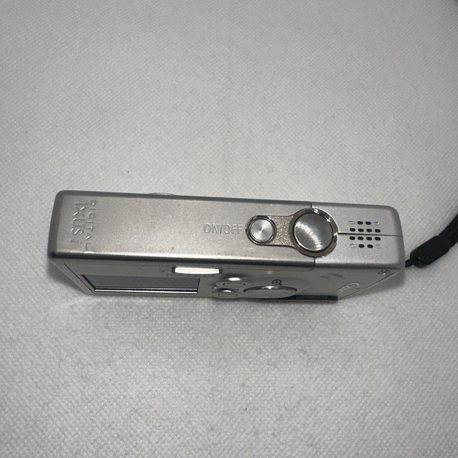 Canon PC1060 IXUS i 4MP Compact Digital Camera Charger Battery Memory4