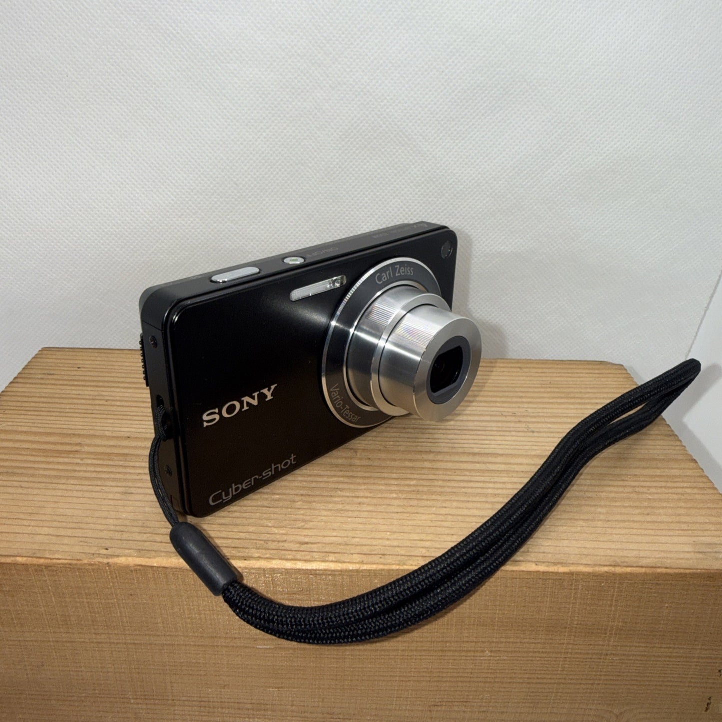 Sony Cybershot DSC-W350 14.1MP Digital Camera Tested + Charger Battery 16GB SD