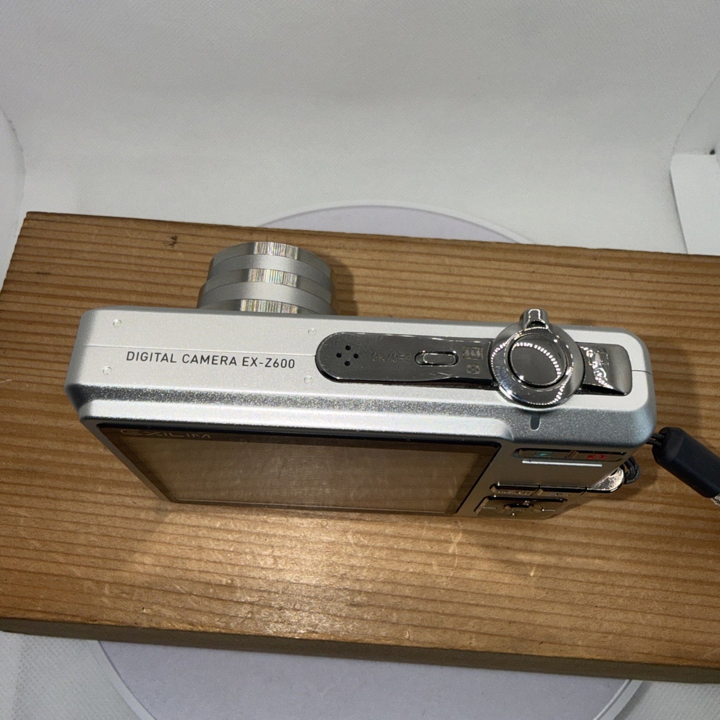 Casio Digital Camera Exilim EX-Z600 6.0MP Boxed Bundled Tested Mint Condition