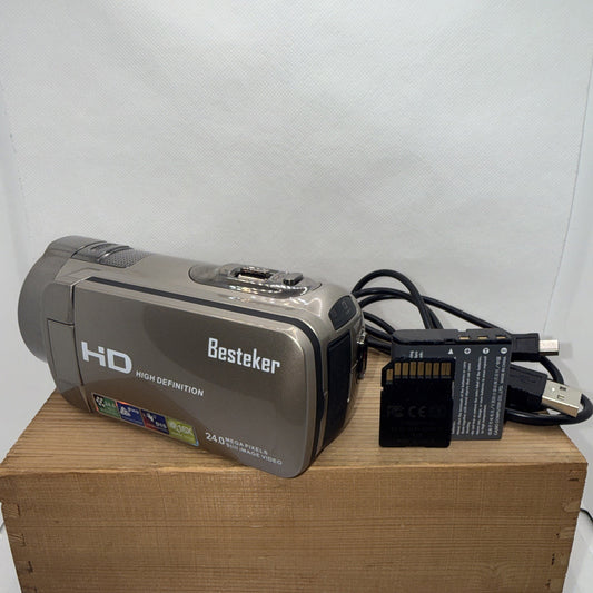 1080P HD Video Camera 24MP Tested Working Plus Charger Battery 4GB SD Card