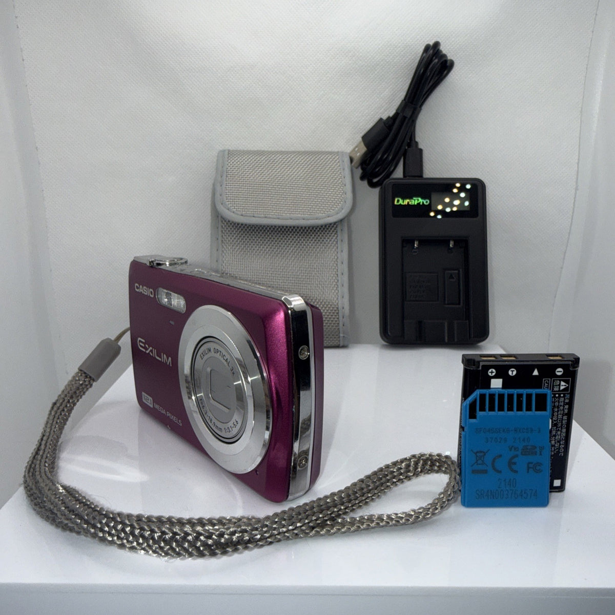 Casio Digital Camera Exilim EX-Z35 12.1MP Pink Tested + Charger Battery Case 4GB