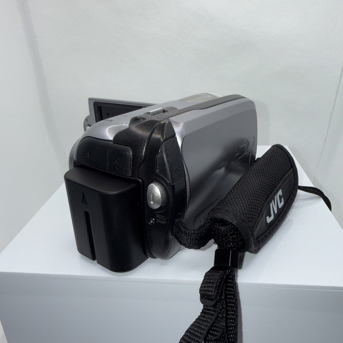 JVC Everio GZ-MG21EK 20GB HDD Camcorder Tested + Charger Battery Case 4GB SD