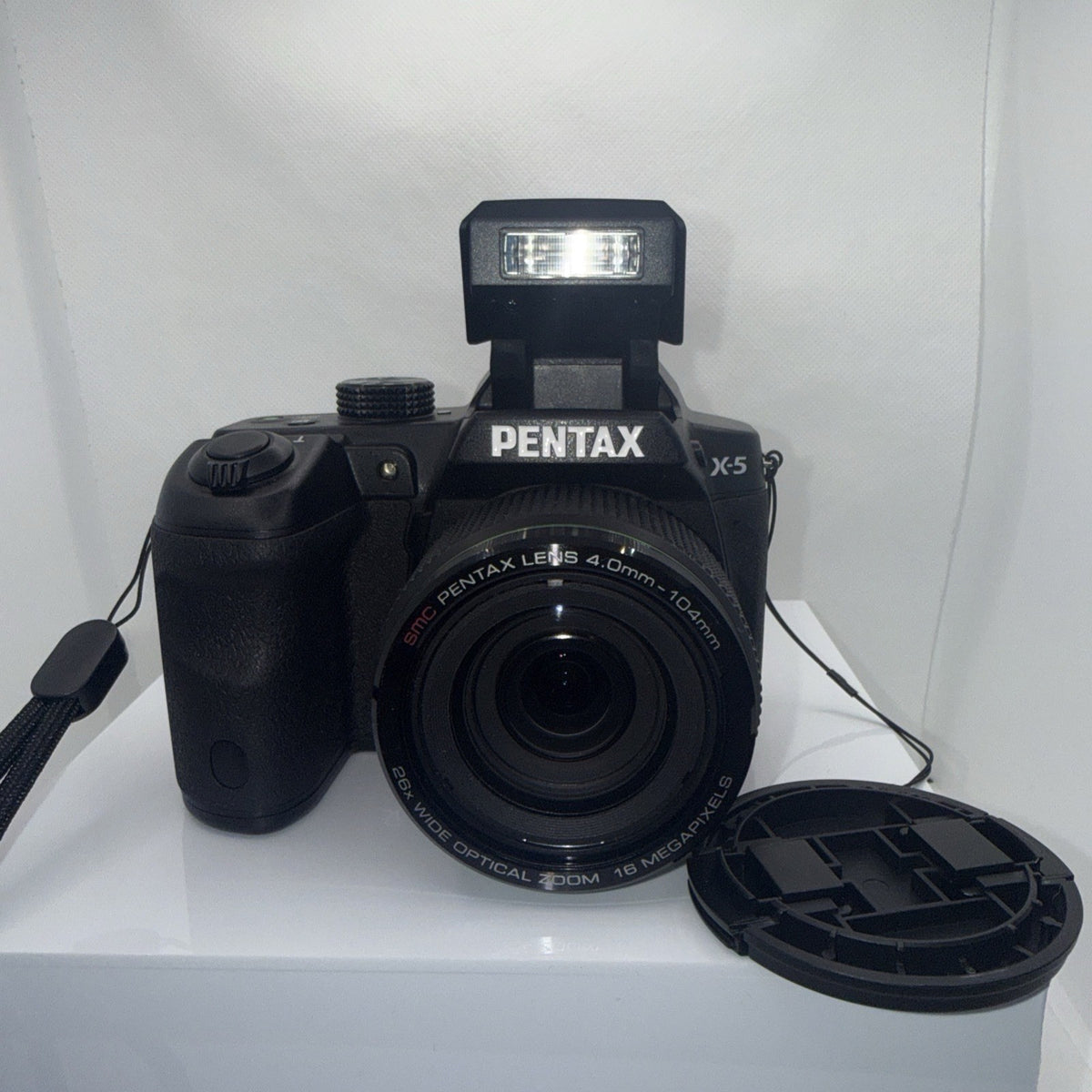 Digital Camera Pentax X-5 16MP 4mm-104mm Lens Full Kit Ready To Use Good Cond