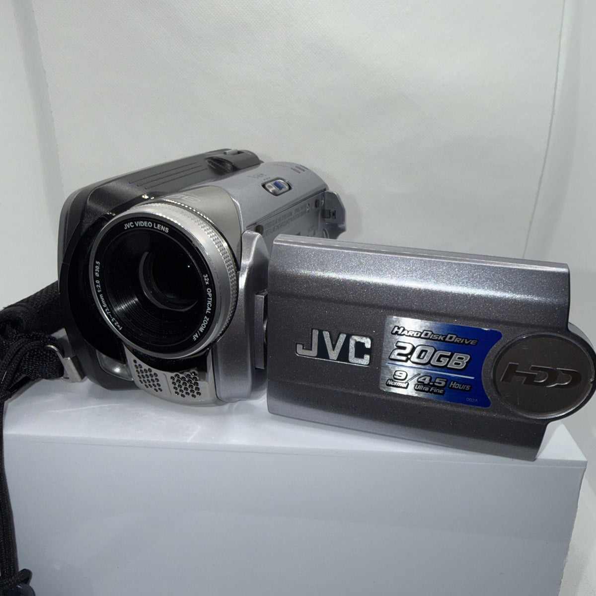 JVC Everio GZ-MG21EK 20GB HDD Camcorder Tested + Charger Battery Case 4GB SD