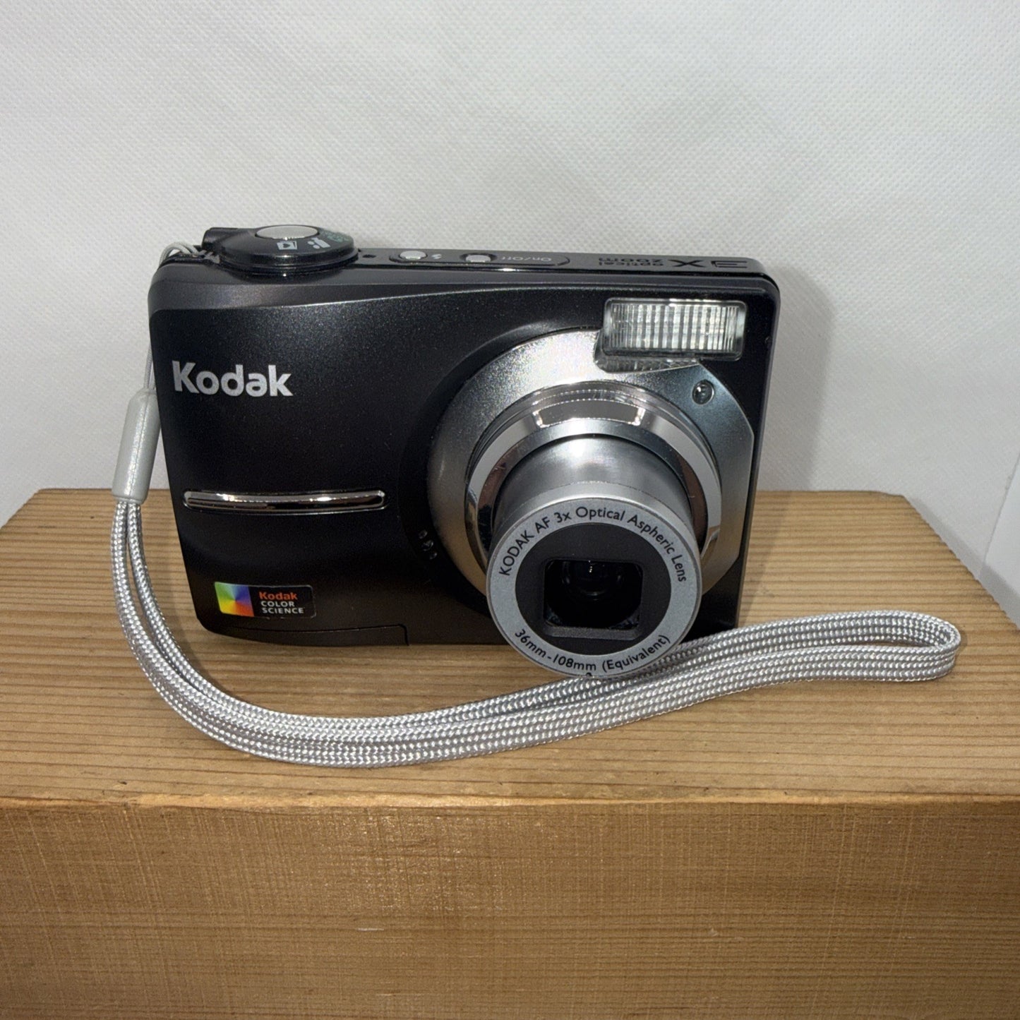 Kodak EasyShare C613 6.1MP Digital Camera Working Plus 4GB SD Memory Card
