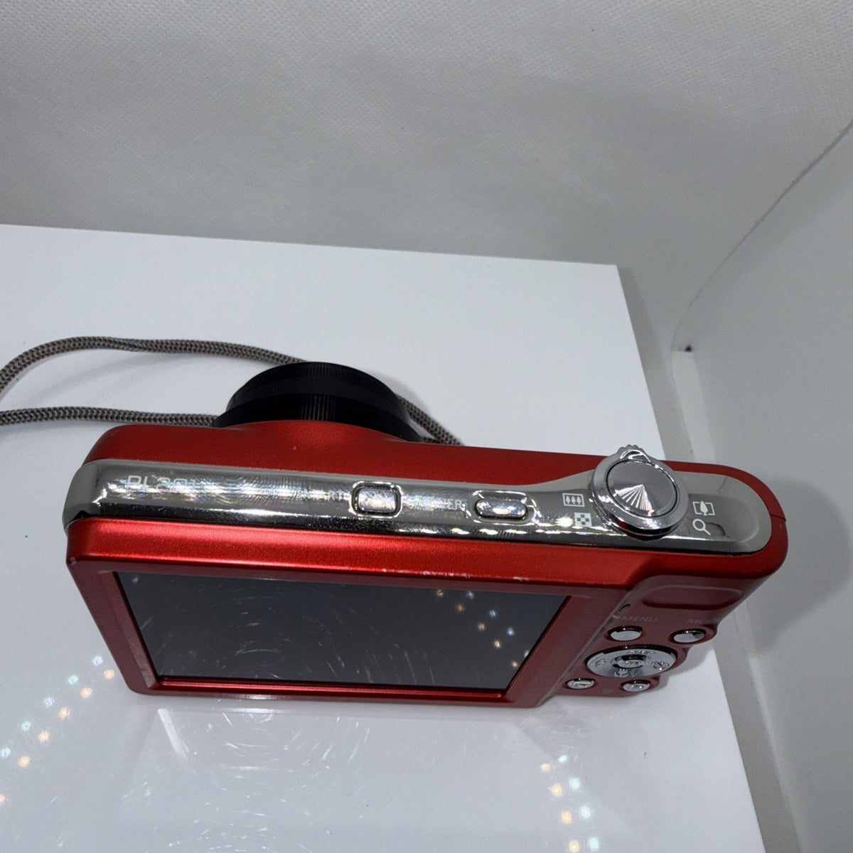Samsung Digital Camera PL201 14.2MP Red Tested + Charger Battery 4GB SD Card