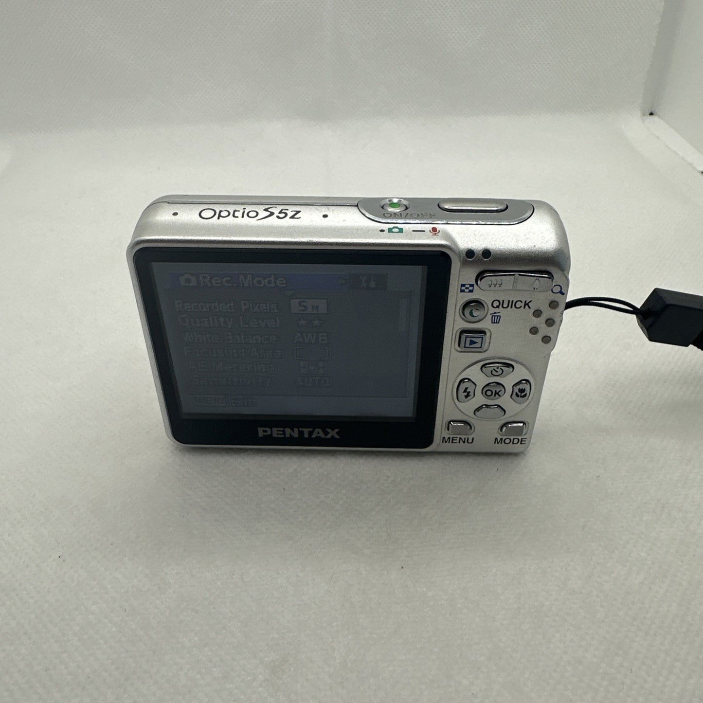 Pentax Optio S5Z 5.0MP Compact Digital Camera Tested Plus Charger Battery 2GB SD4
