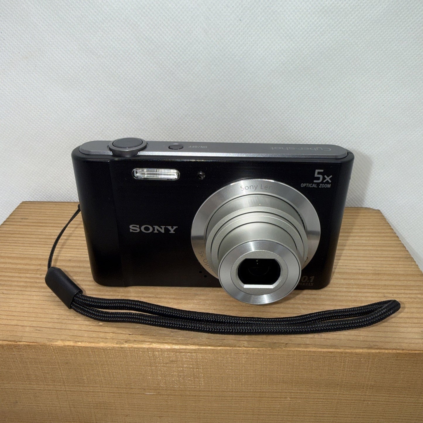 Sony Cyber-shot DSC-W800 20.1MP Digital Camera Tested + Charger Battery 16GB SD2