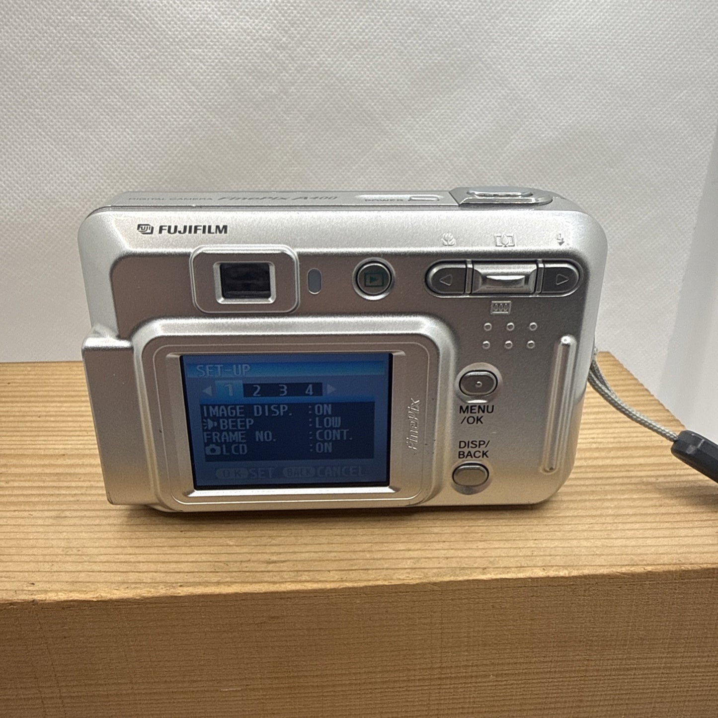 Fujifilm Finepix A400 4.1MP 3x Zoom Digital Camera Tested Working + 256MB XD