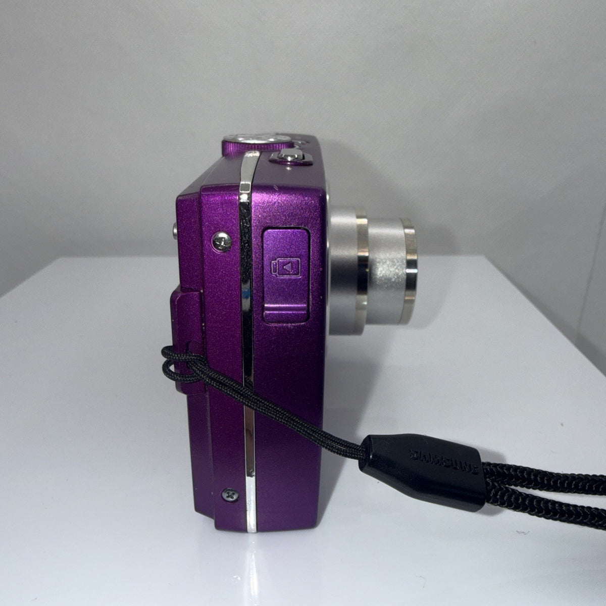Digital Camera Samsung P1000 10.2MP Purple Tested + Charger Battery 4GB SD Case