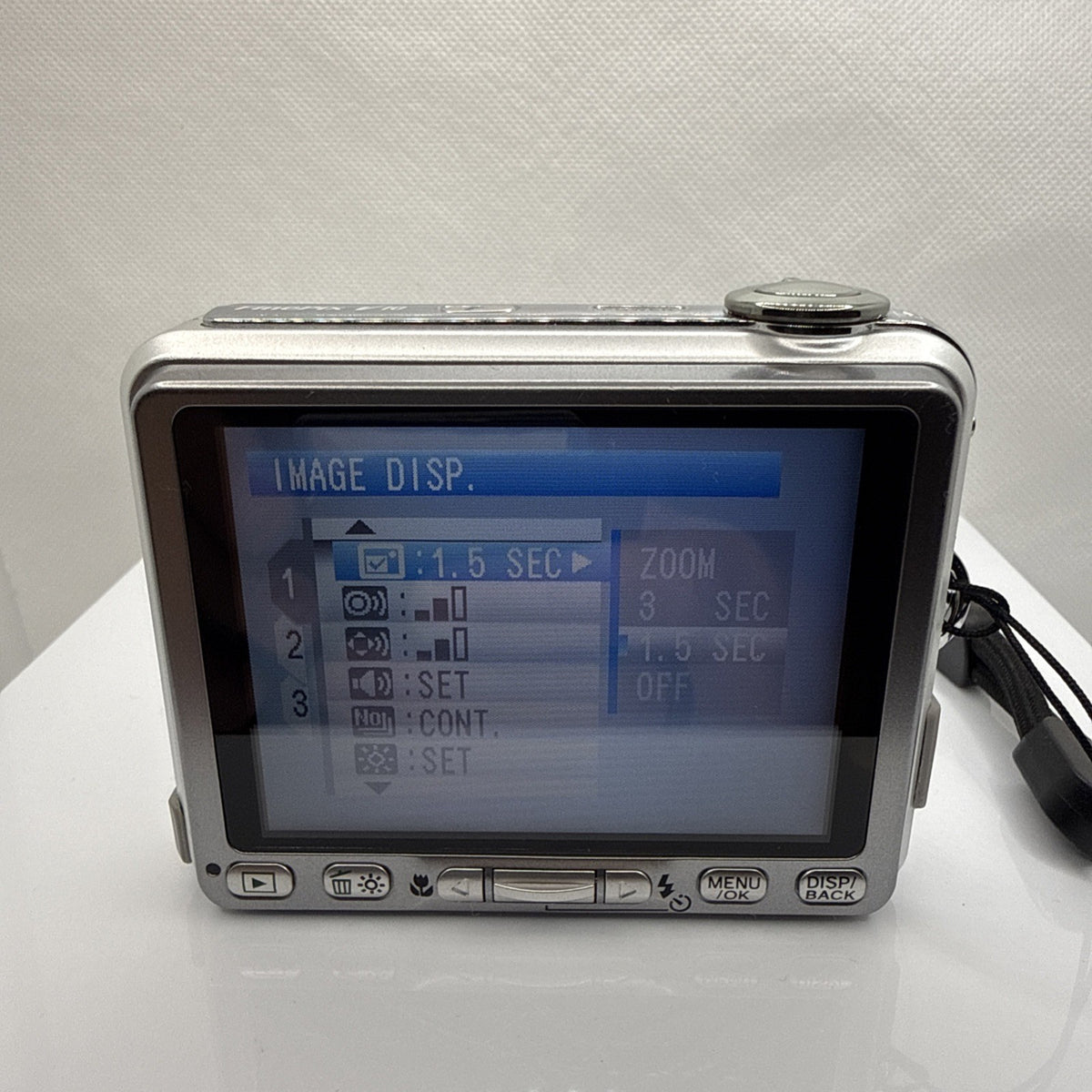 Digital Camera Fujifilm FinePix V10 5.1MP Tested Full Kit Excellent Condition
