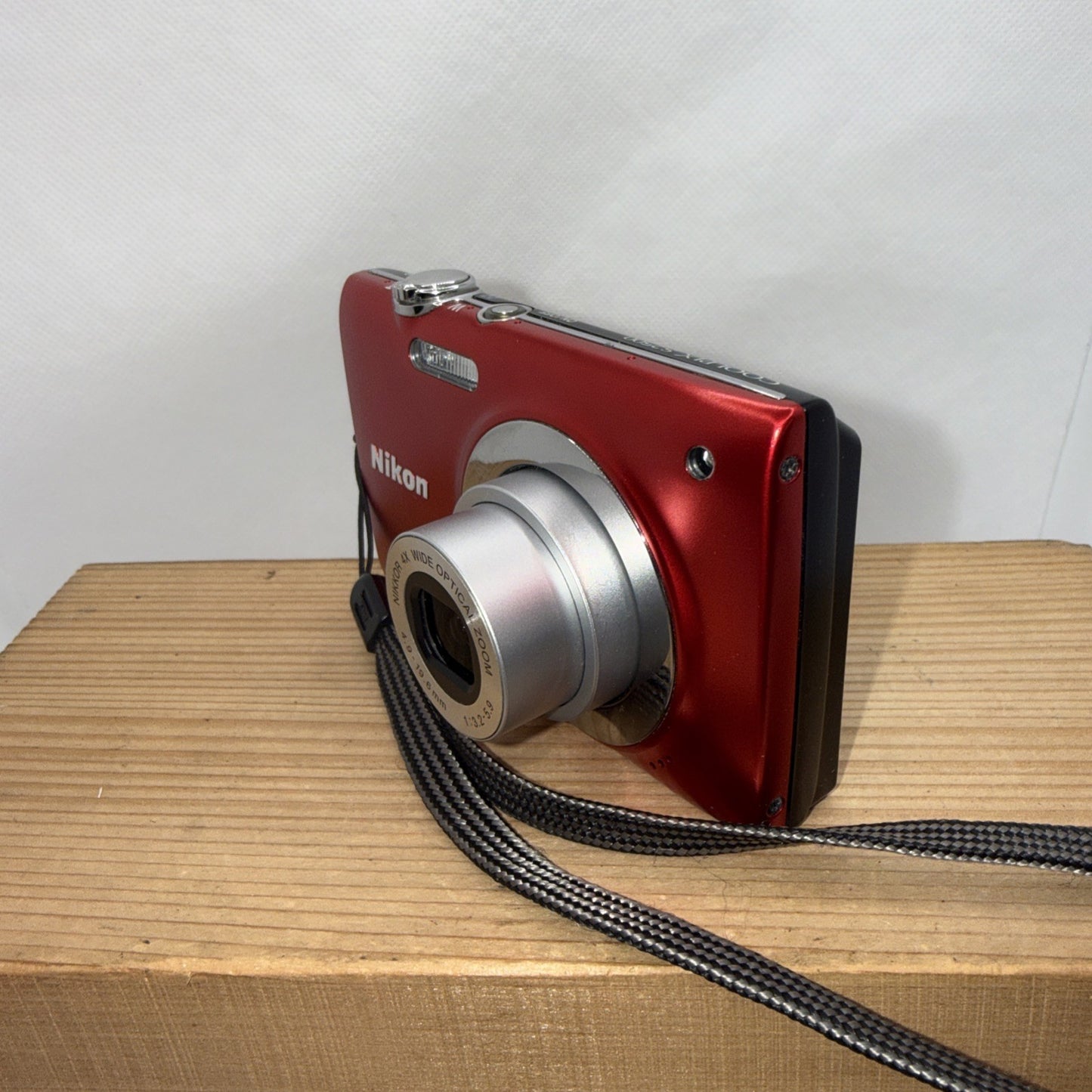 Nikon Coolpix S2500 Red 12MP Digital Camera Tested + Charger Battery 8GB SD Card