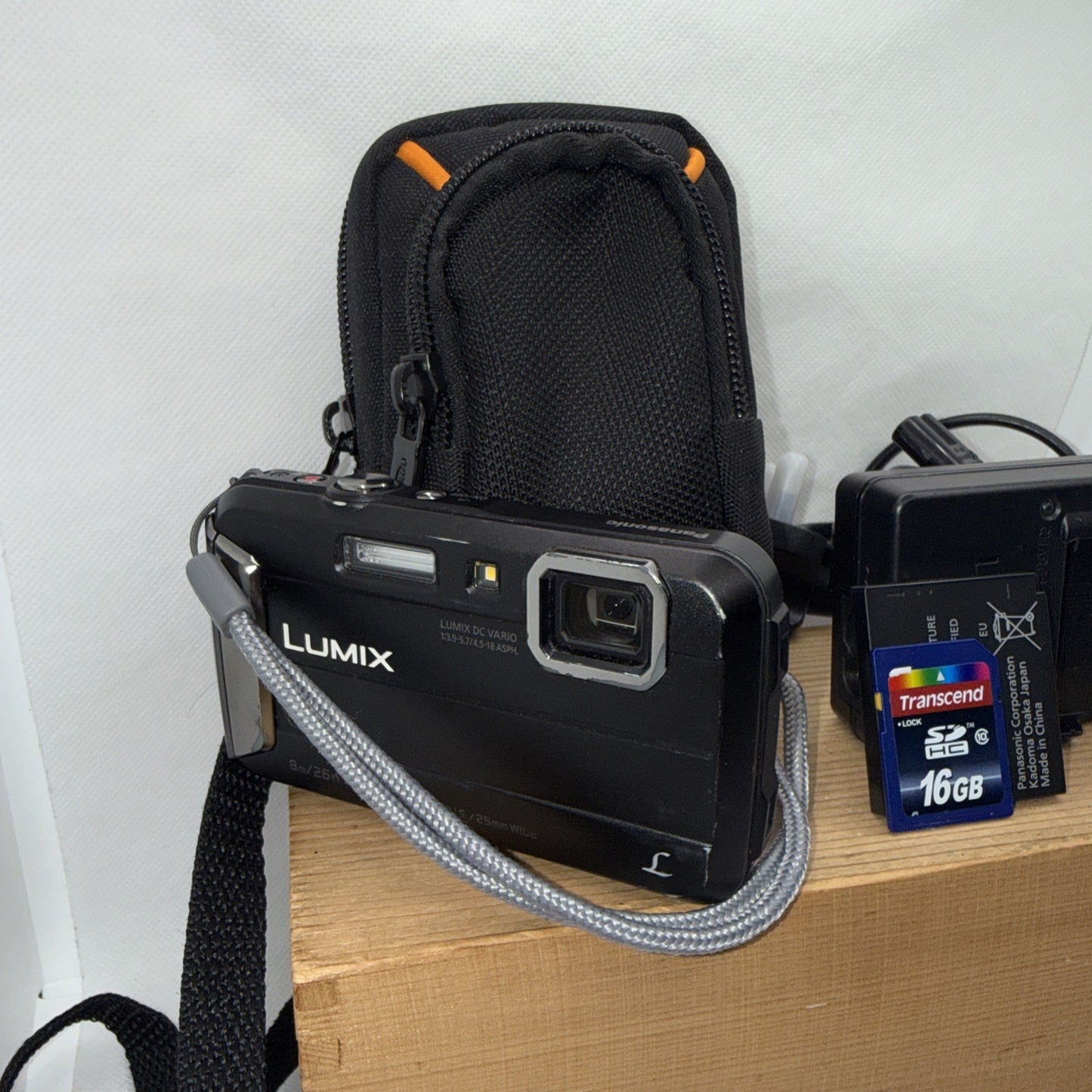 Panasonic Lumix DMC-FT30 16MP Digital Camera Working + Charger Battery Case 16GB