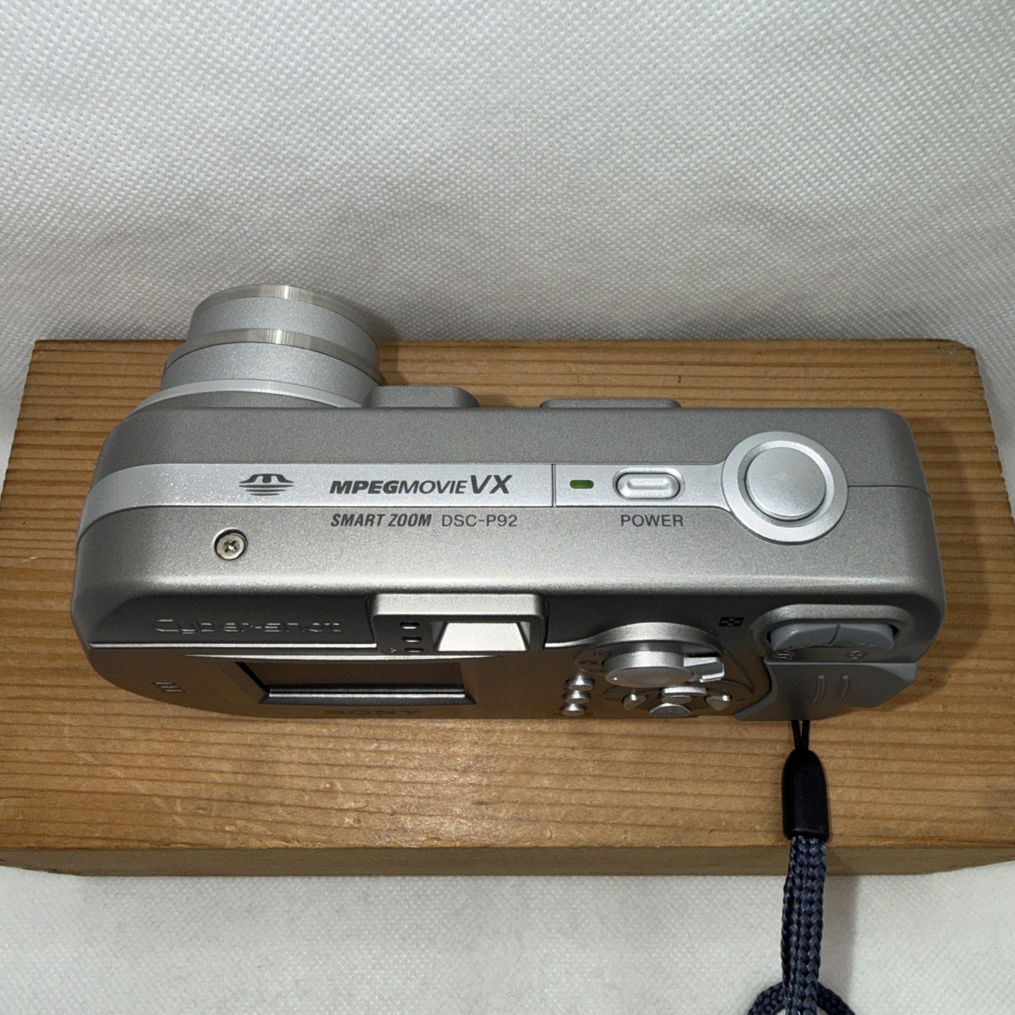 Sony Cybershot DSC-P92 5MP Digital Camera Retro Y2K Vintage VGC + Accessories5