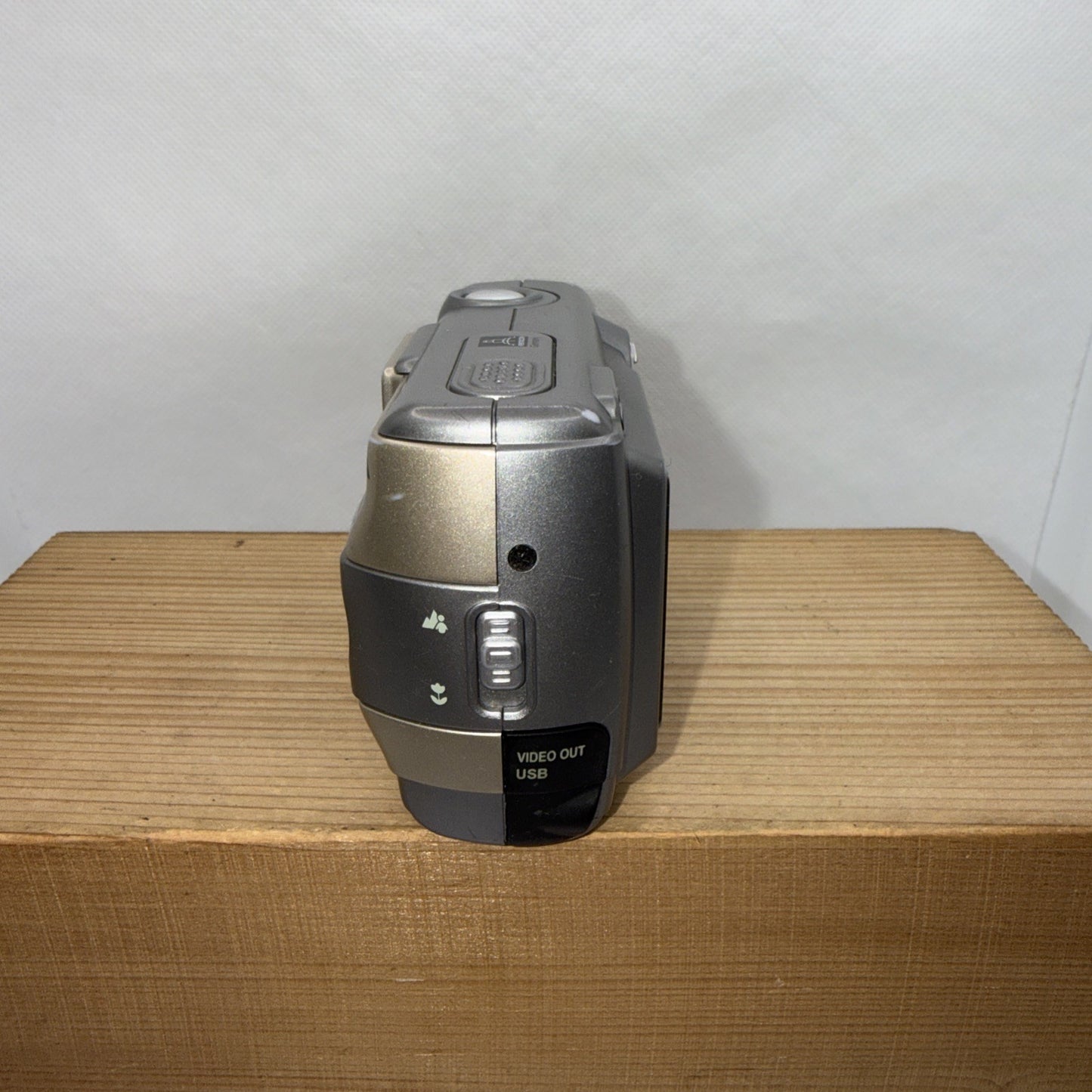 Praktica DCZ 3.2S 3.0MP Digital Camera (Tested Working)