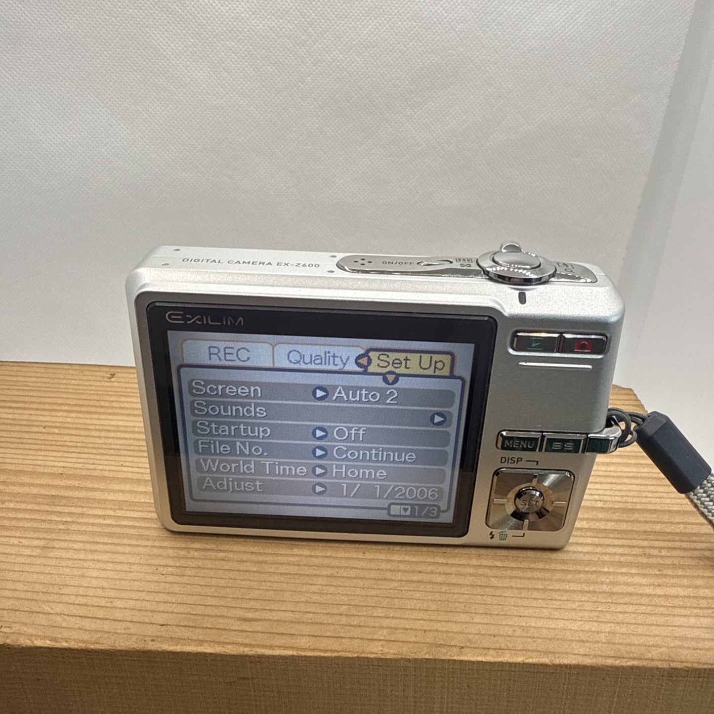 Casio Digital Camera Exilim EX-Z600 6.0MP Boxed Bundled Tested Mint Condition