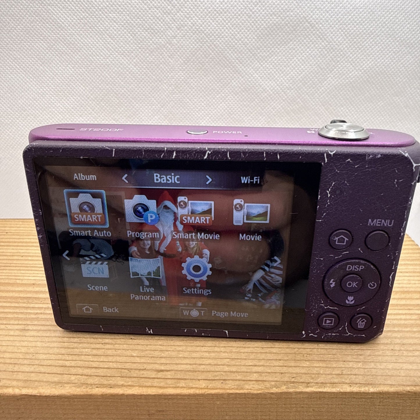 Samsung ST200F 16.1MP Digital Camera *Battery flap missing + Charger Battery 2GB