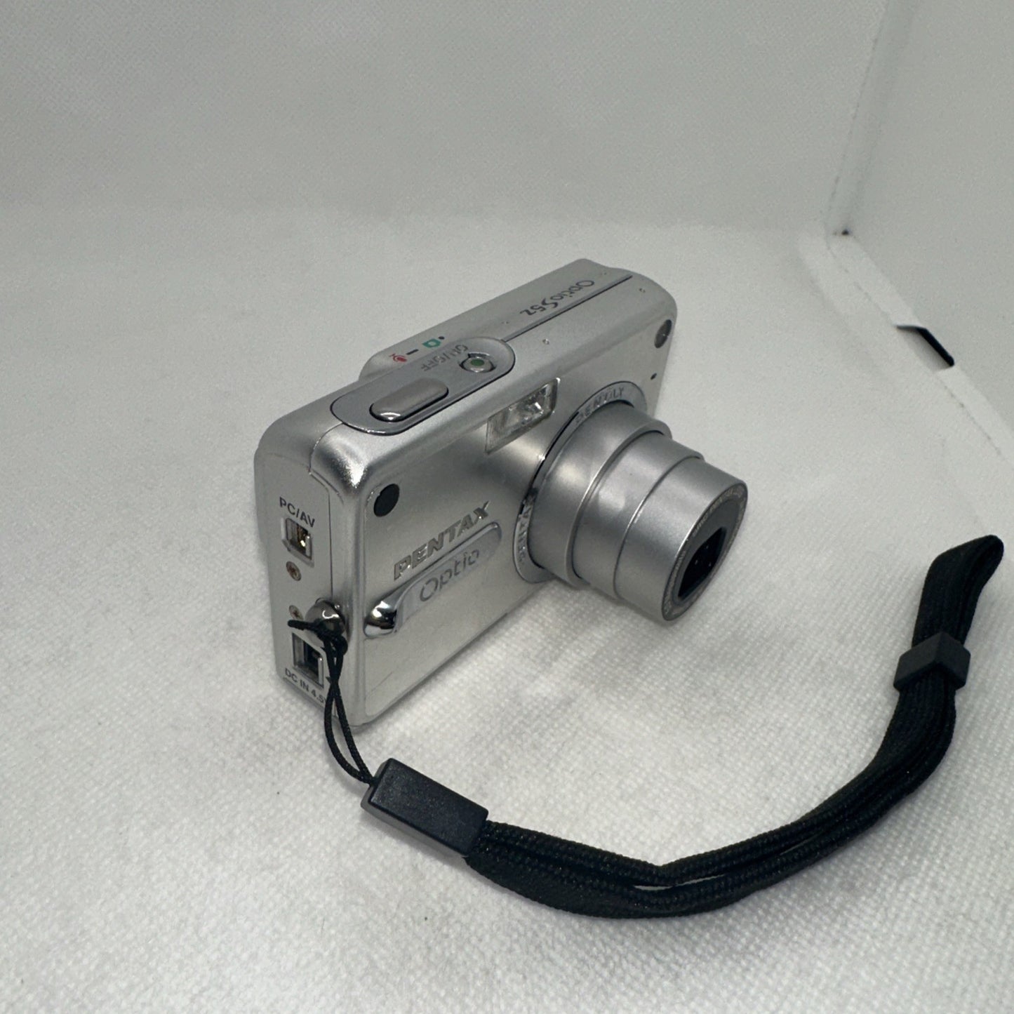 Pentax Optio S5Z 5.0MP Compact Digital Camera Tested Plus Charger Battery 2GB SD1