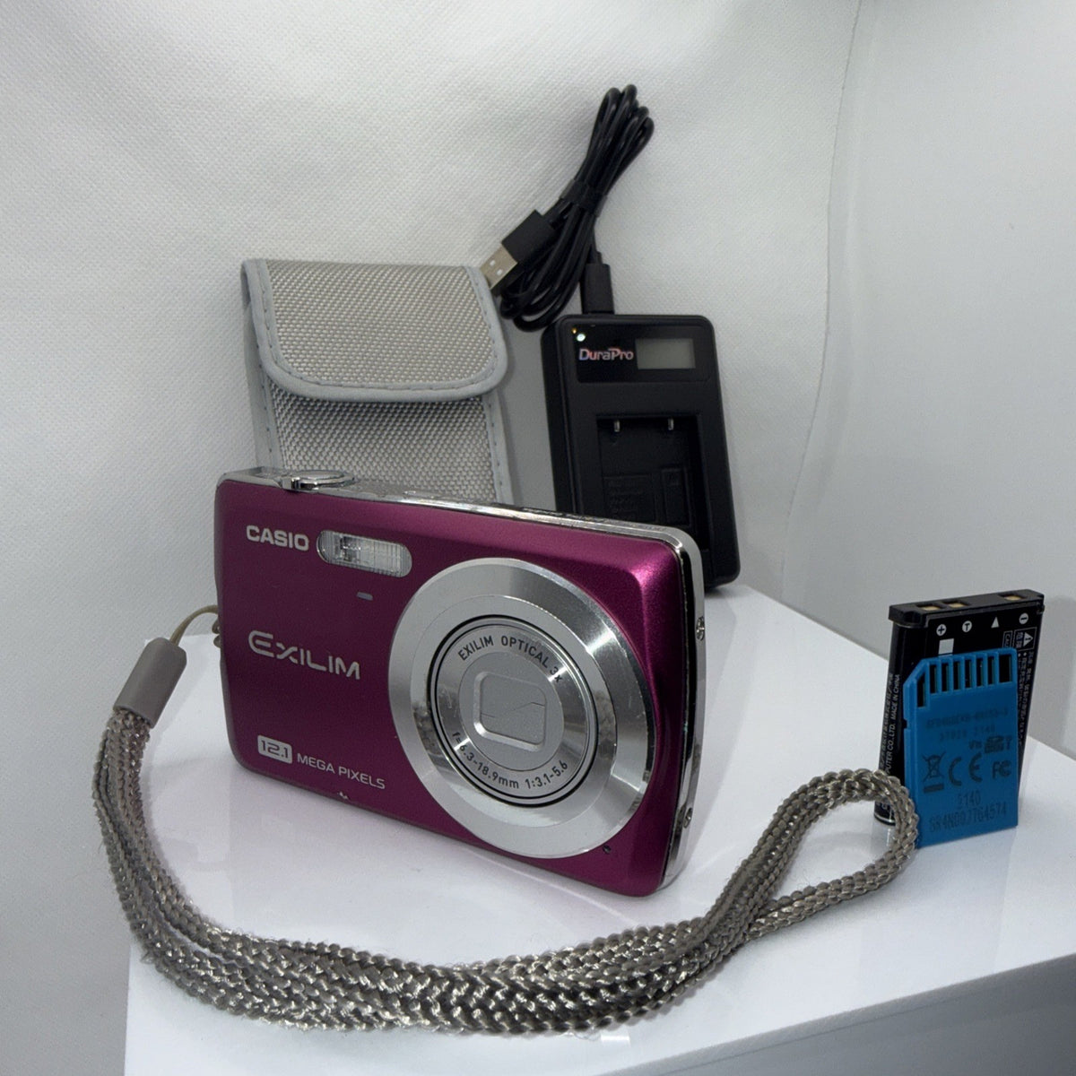 Casio Digital Camera Exilim EX-Z35 12.1MP Pink Tested + Charger Battery Case 4GB
