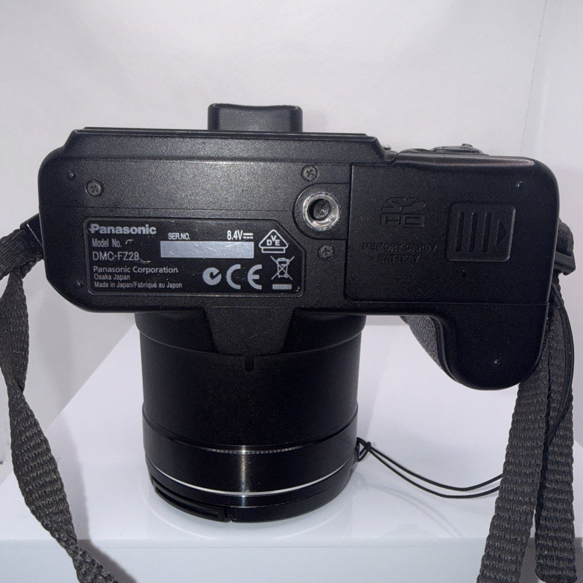 Digital Camera Panasonic Lumix DMC-FZ28 10.1MP Tested + Charger Battery 2GB SD