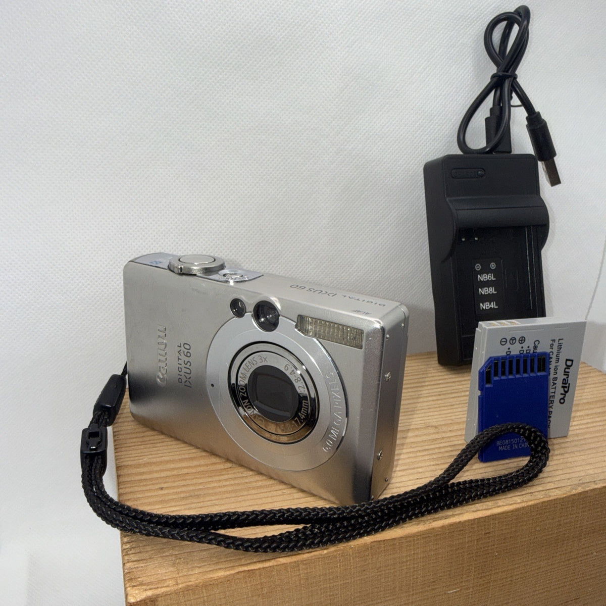 Canon Ixus 60 6MP Digital Camera Tested Plus Charger Battery 2GB SD Card Japan