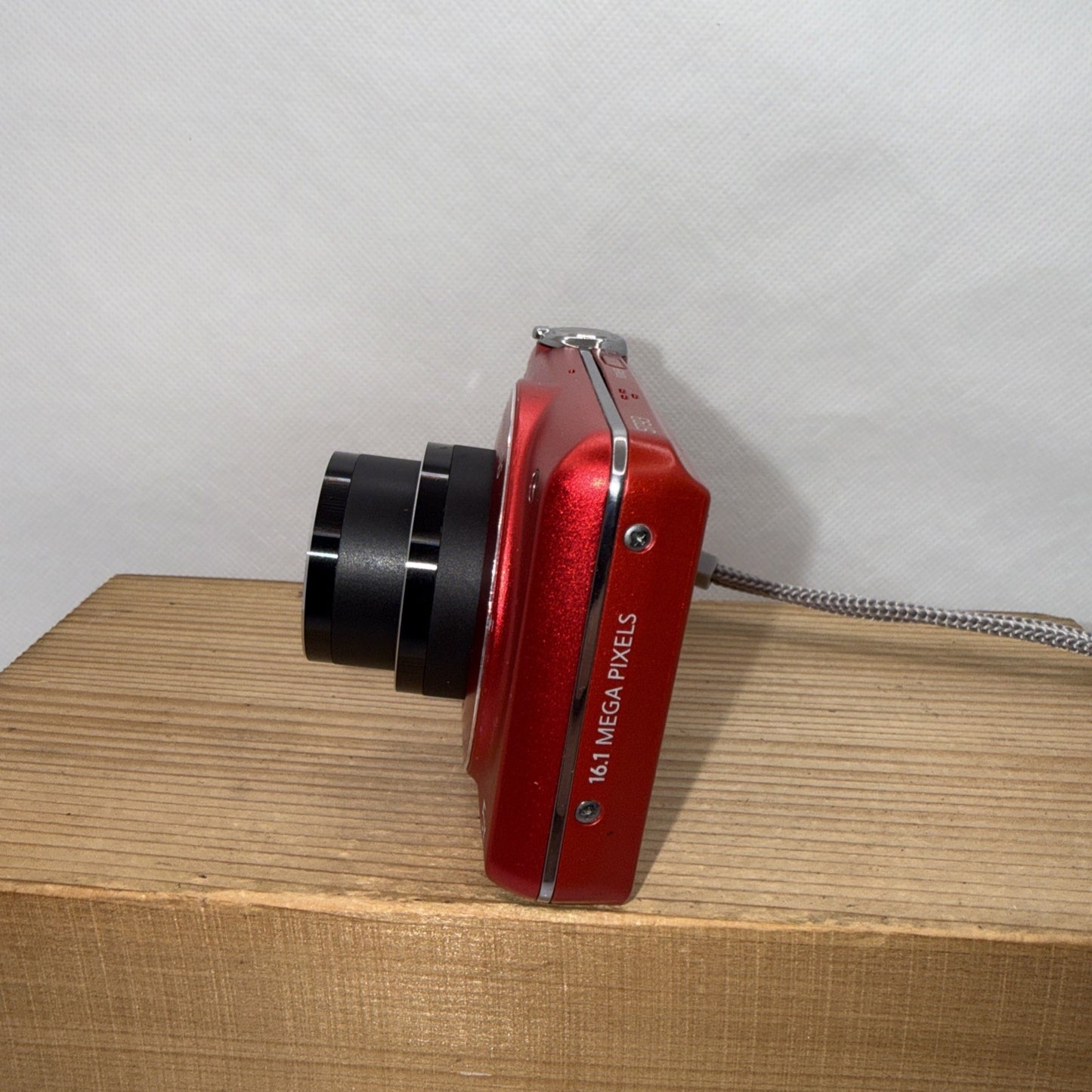 Samsung ST93 16.1MP Digital Camera Red Tested Working + Charger Battery 2GB SD
