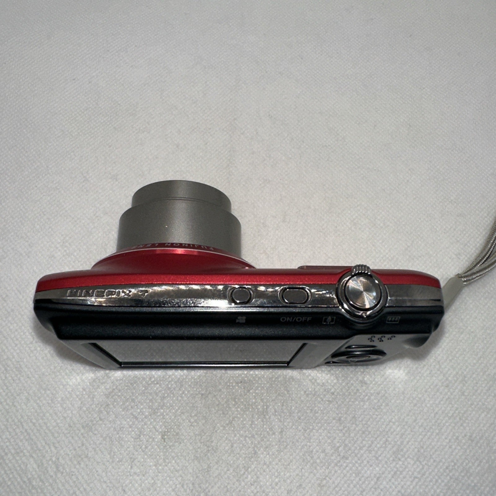 Fujifilm Digital Camera FinePix T500 16.0MP Red Tested + Charger Battery 16GB SD5