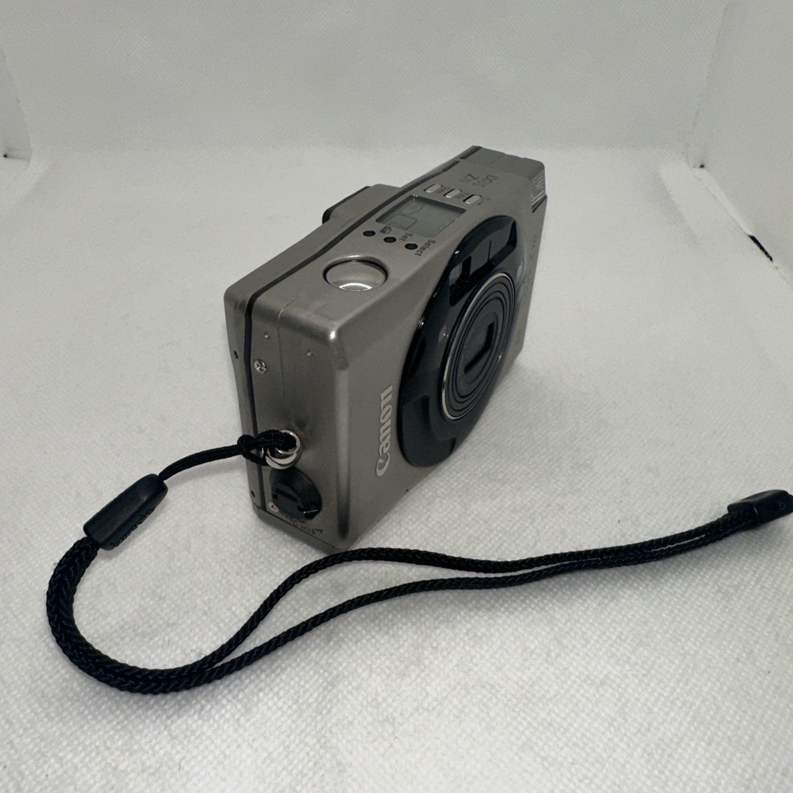 Canon Ixus Z70  Camera 23 to 69mm Tested1