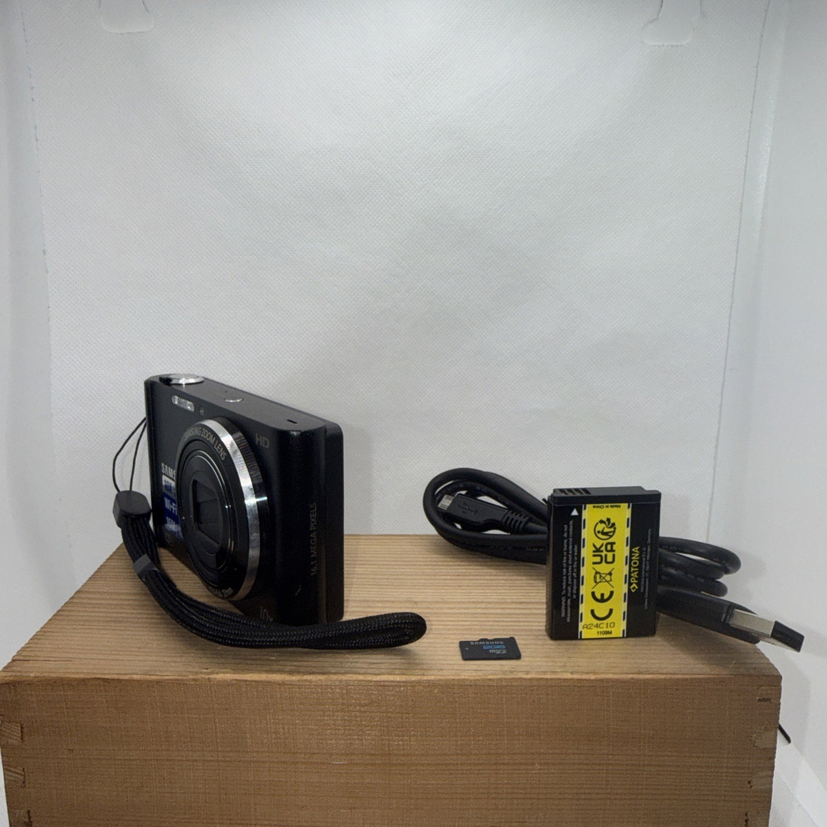 Samsung ST200F 16.1MP Digital Camera Tested Working + Charger Battery 2GB Card
