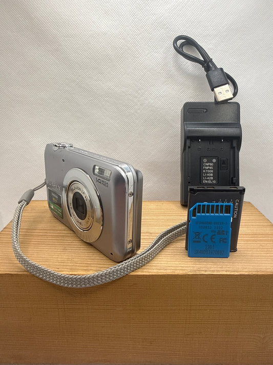 Fujifilm JV150 14MP Digital Camera Tested Working + Charger Battery & 4GB SD Memory Card